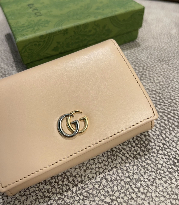 グッチ財布 レプリカ背面デザイン